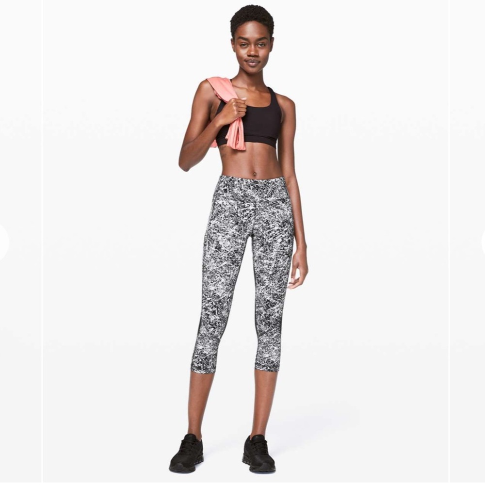 Lululemon pace rival crop legging 22 paint splash silver drop